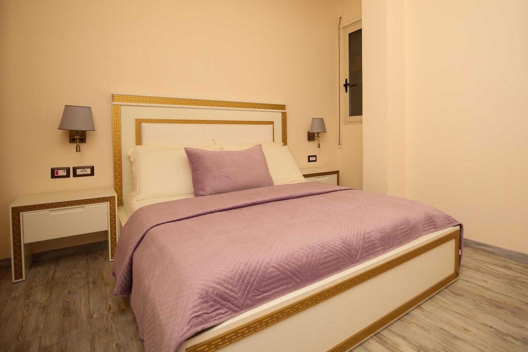 Hotel Vd Roleks Vlorë Værelse billede