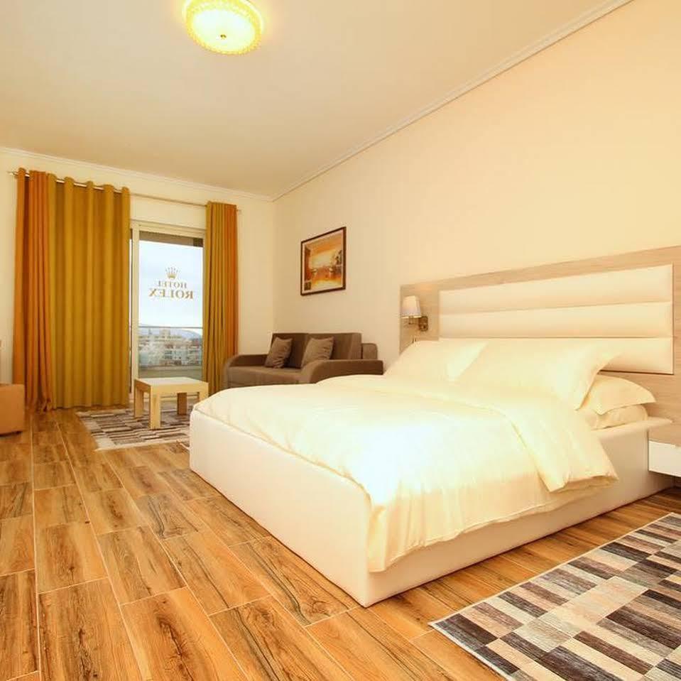 Hotel Vd Roleks Vlorë Eksteriør billede